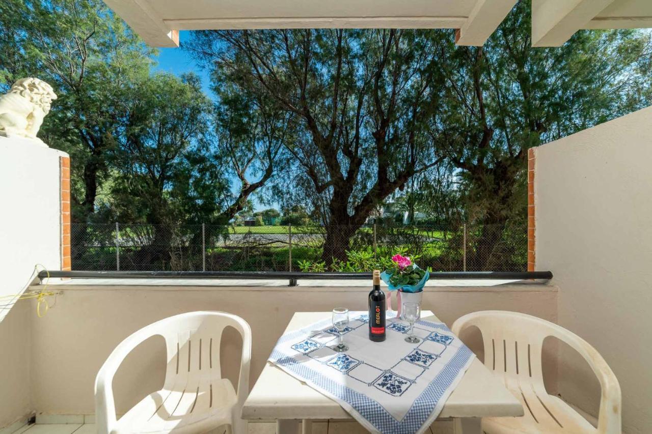 Troulis Seaside Aparthotel Amoudara  Bagian luar foto