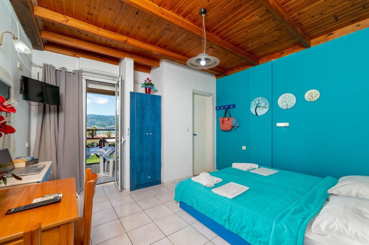 Troulis Seaside Aparthotel Amoudara  Bagian luar foto