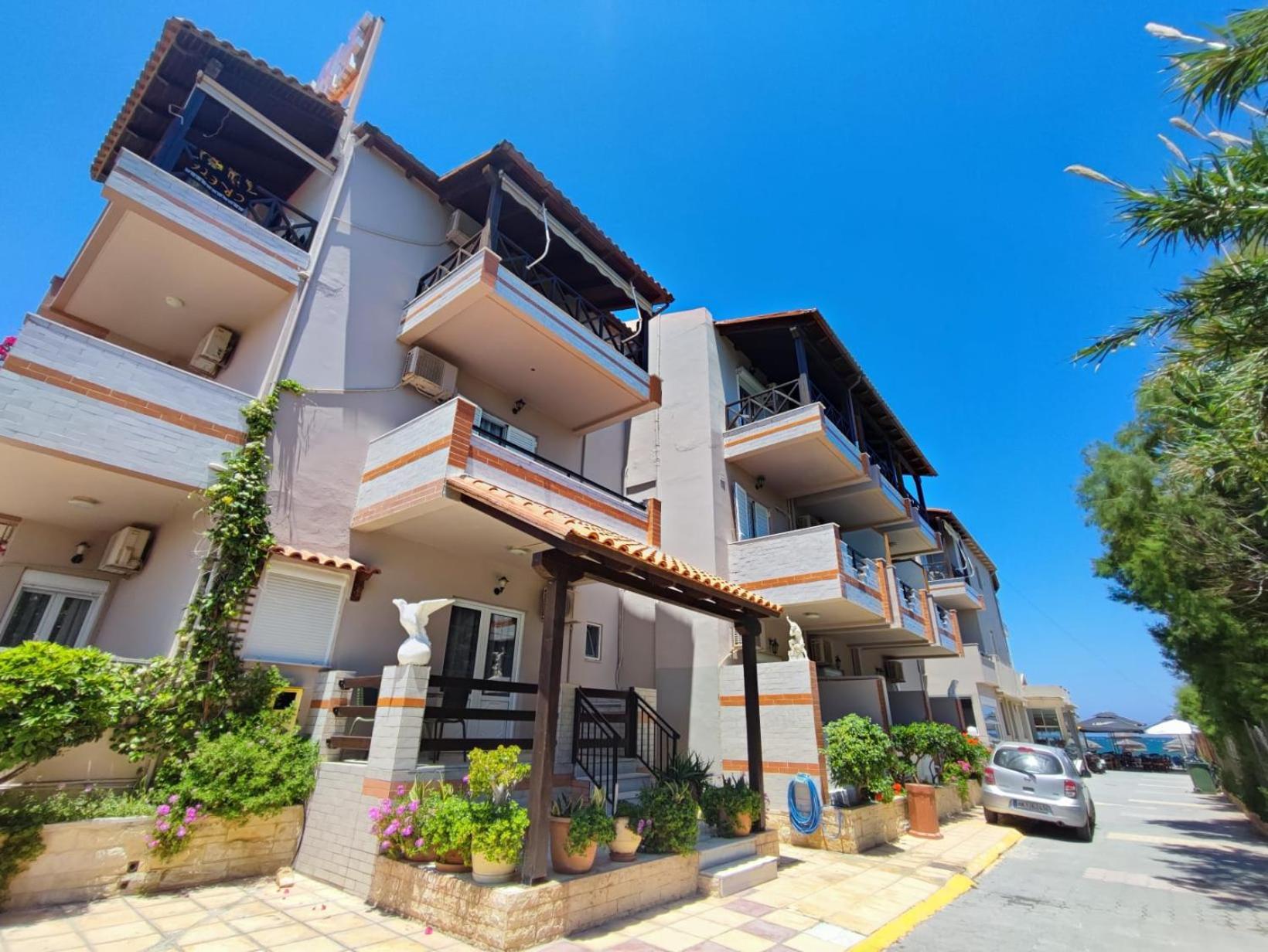 Troulis Seaside Aparthotel Amoudara  Bagian luar foto